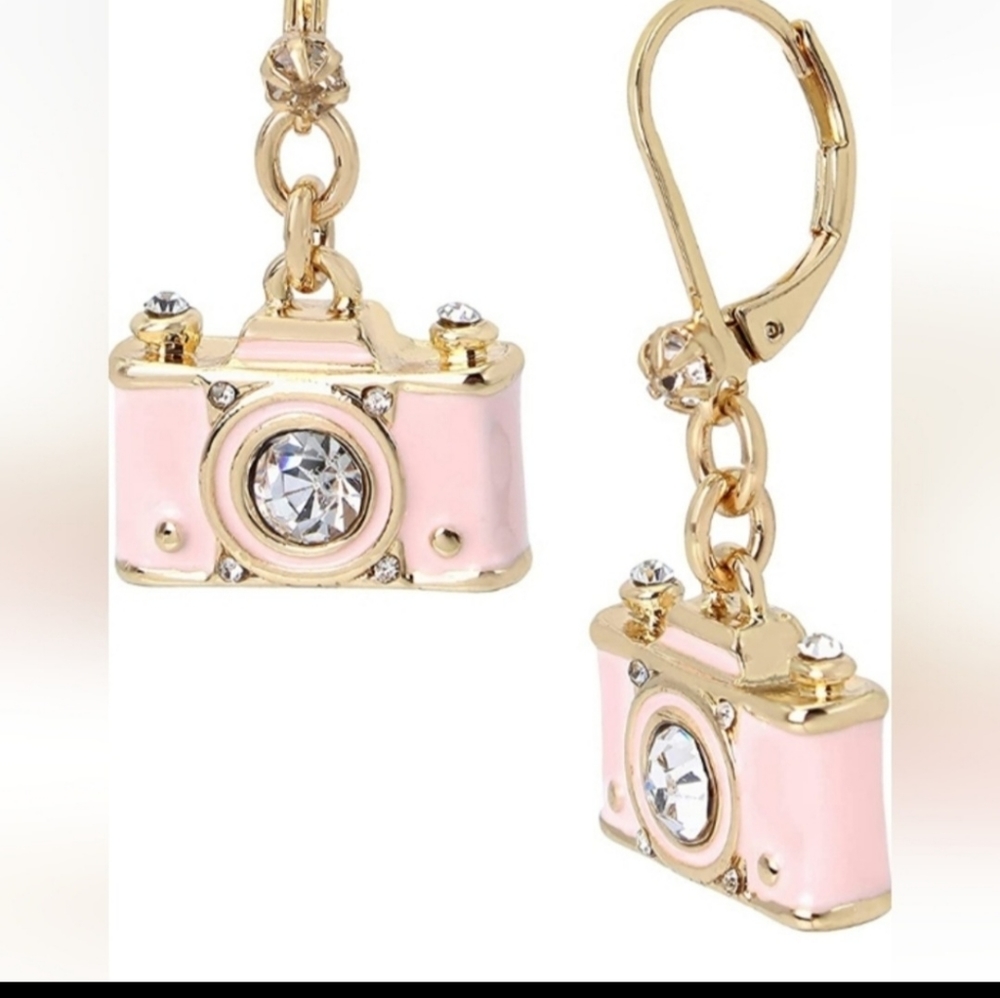 Betsey Johnson Camera Earrings 📷
